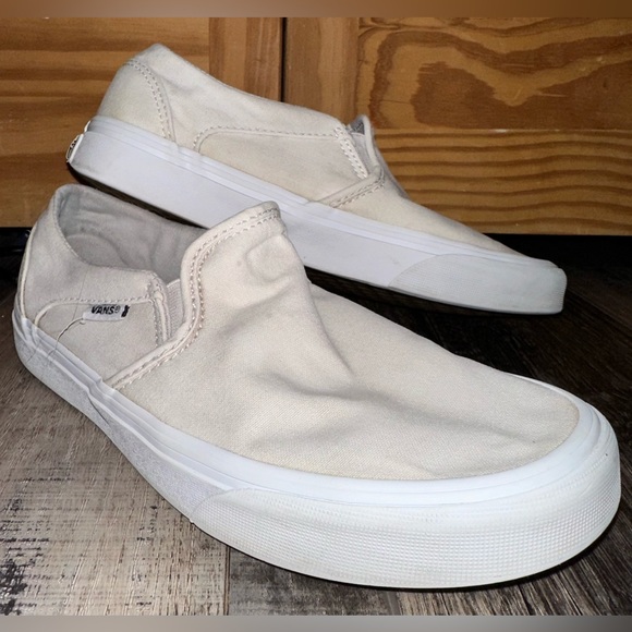 Vans Shoes - Women’s Vans, Size 8, White